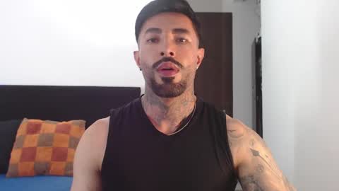 Snapshot of maximus_golden chatting on 07-22-26, 04:48 Independent Model online show from 07-22-26, 04:48