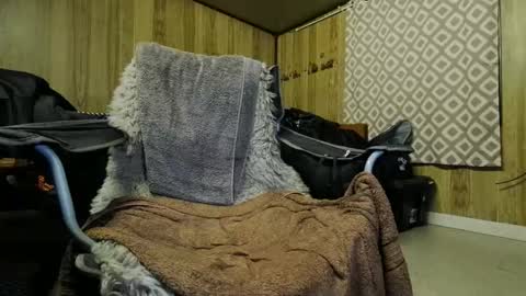 Max online show from 02-03-25, 09:08