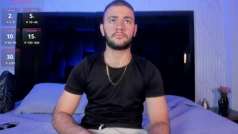 Snapshot of maximusclark1_ chatting on 04-23-26, 12:04 Maximus online show from 04-23-26, 12:04
