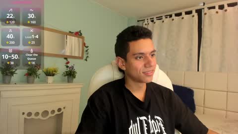 Snapshot of maximuss_19 chatting on 01-31-25, 07:40 Maximus online show from 01-31-25, 07:40