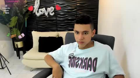 Snapshot of maximuss_19 chatting on 02-24-25, 07:41 Maximus online show from 02-24-25, 07:41