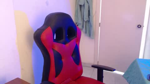 maxinesex_ online show from 02-18-26, 04:36