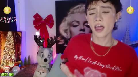 Snapshot of maxiy_001 chatting on 12-03-24, 07:54 Max online show from 12-03-24, 07:54
