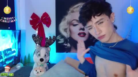 Snapshot of maxiy_001 chatting on 12-09-24, 10:52 Max online show from 12-09-24, 10:52