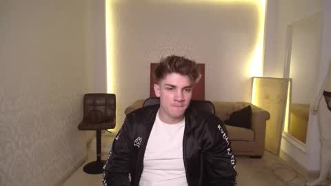 MaxKaiden online show from 03-04-25, 05:21