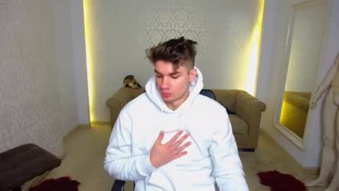 MaxKaiden online show from 01-16-26, 05:22