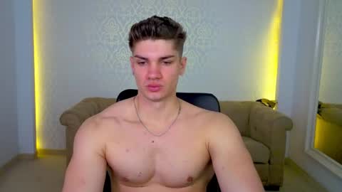 MaxKaiden online show from 04-20-26, 04:37