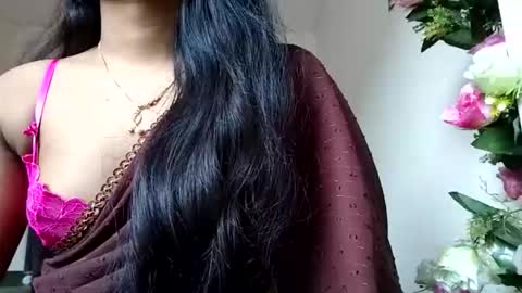 Snapshot of maxladycox chatting on 01-14-26, 05:02 Dorea online show from 01-14-26, 05:02