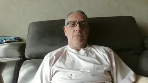 maxou569 online show from 03-07-25, 11:18