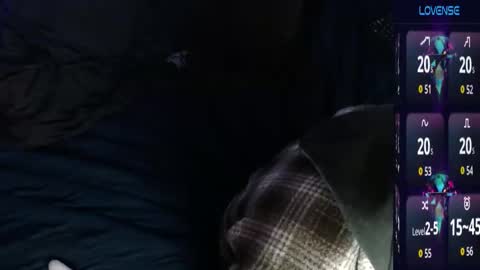 MaxRouger online show from 10-24-25, 07:27