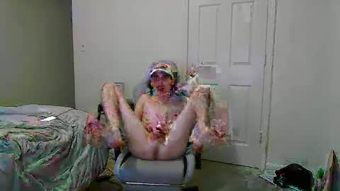 Snapshot of maxryderr chatting on 10-24-25, 11:56 Max Ryder online show from 10-24-25, 11:56