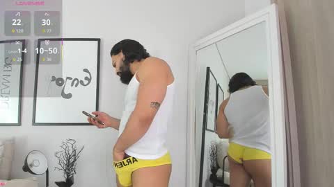 Max online show from 11-18-25, 03:27