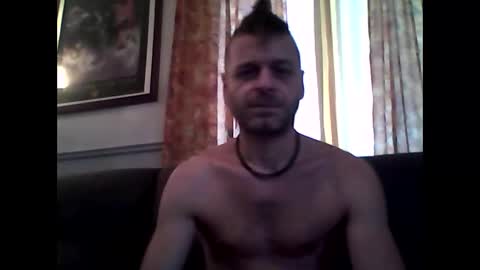 Snapshot of maxthewolf chatting on 11-01-25, 07:05 MaxTheWolf online show from 11-01-25, 07:05