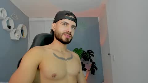 Maxi online show from 02-15-26, 11:12