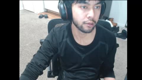 Snapshot of maxvirya3 chatting on 02-19-26, 06:42 max online show from 02-19-26, 06:42