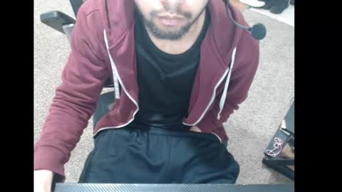 Snapshot of maxvirya3 chatting on 02-23-26, 03:26 max online show from 02-23-26, 03:26