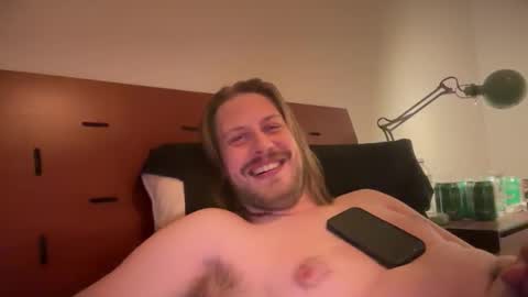 Max Watts online show from 11-06-25, 12:33