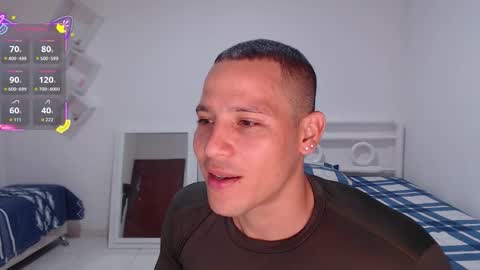 Snapshot of maxwel949813 chatting on 02-26-26, 07:57 Max online show from 02-26-26, 07:57