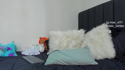 Snapshot of maxx_cortes chatting on 02-02-25, 07:14 maxx_cortes online show from 02-02-25, 07:14