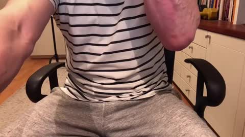 Snapshot of maxx_martin chatting on 12-10-24, 05:39 Max online show from 12-10-24, 05:39