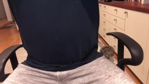 Snapshot of maxx_martin chatting on 01-14-25, 06:02 Max online show from 01-14-25, 06:02