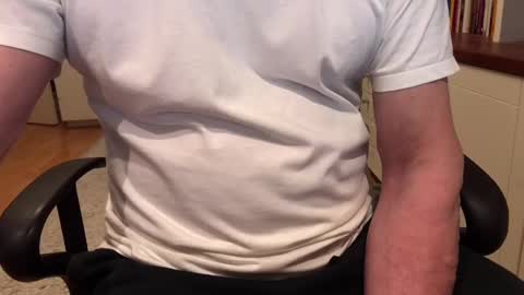 Snapshot of maxx_martin chatting on 02-06-25, 05:03 Max online show from 02-06-25, 05:03