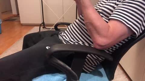 Snapshot of maxx_martin chatting on 12-19-25, 05:25 Max online show from 12-19-25, 05:25