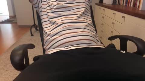 Snapshot of maxx_martin chatting on 02-13-26, 08:10 Max online show from 02-13-26, 08:10