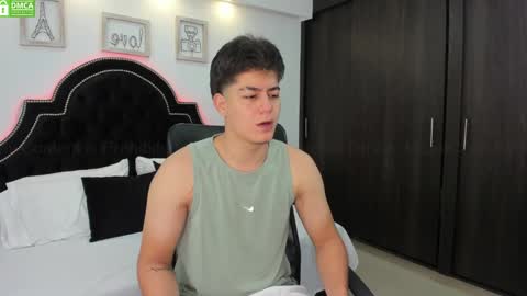 Snapshot of maxxicruz chatting on 01-20-25, 11:02 Maxxi online show from 01-20-25, 11:02