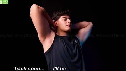 Snapshot of maxxicruz chatting on 01-20-25, 02:03 Maxxi online show from 01-20-25, 02:03