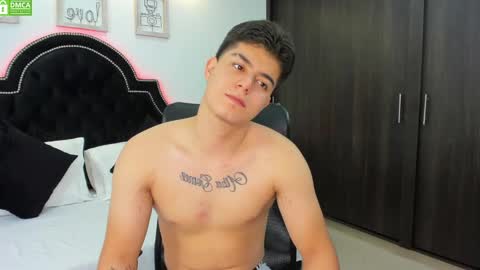 Snapshot of maxxicruz chatting on 02-06-25, 07:40 Maxxi online show from 02-06-25, 07:40