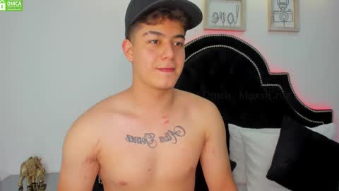 Snapshot of maxxicruz chatting on 02-08-25, 10:29 Maxxi online show from 02-08-25, 10:29