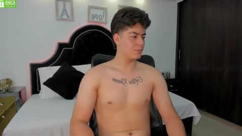 Snapshot of maxxicruz chatting on 02-21-25, 06:37 Maxxi online show from 02-21-25, 06:37