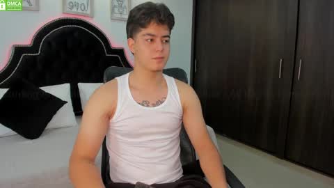 Snapshot of maxxicruz chatting on 03-01-25, 05:38 Maxxi online show from 03-01-25, 05:38