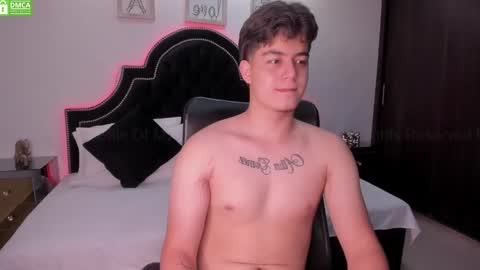 Snapshot of maxxicruz chatting on 03-07-25, 08:23 Maxxi online show from 03-07-25, 08:23