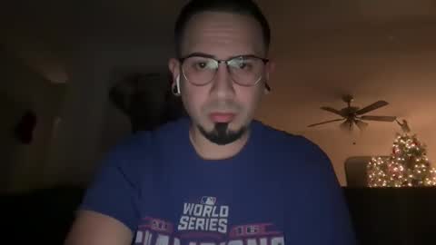 maxzies490597 online show from 12-16-25, 04:17