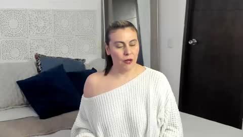 Victoria online show from 12-30-24, 10:01