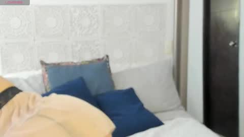 Victoria online show from 02-11-25, 07:48