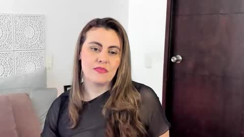 Victoria online show from 03-24-26, 04:45