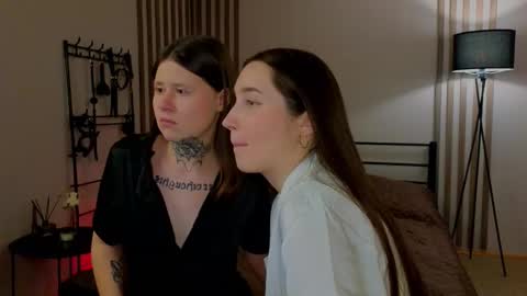 Snapshot of may_dani chatting on 03-10-25, 11:10 Dani and May online show from 03-10-25, 11:10