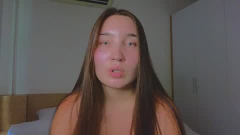 Snapshot of may_dani chatting on 07-19-26, 10:19 Dani and May online show from 07-19-26, 10:19