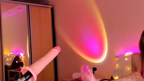 Snapshot of may_fl0wer chatting on 01-23-25, 01:13 May Flower online show from 01-23-25, 01:13