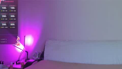 Snapshot of may_fl0wer chatting on 10-07-25, 10:34 May Flower online show from 10-07-25, 10:34