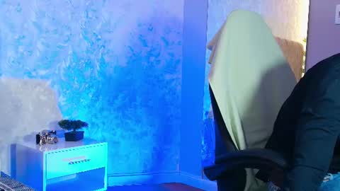 may lyonheart online show from 07-09-26, 01:09