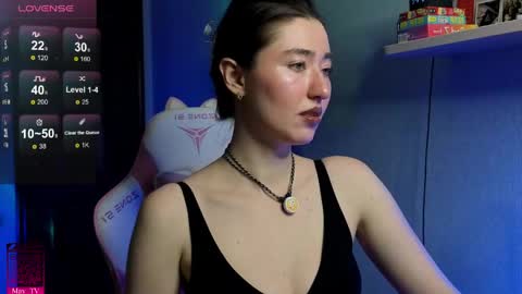 may_may_moon online show from 04-30-26, 02:23