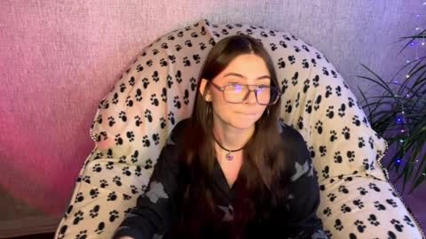 may online show from 04-01-26, 01:34