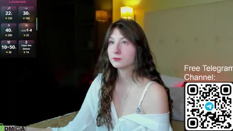 Snapshot of may_yam chatting on 12-19-25, 12:17 may_yam online show from 12-19-25, 12:17