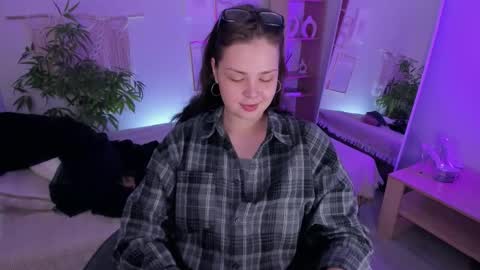 Maya online show from 03-16-26, 09:52