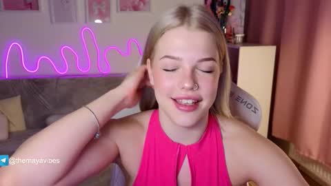 Maya online show from 02-03-26, 03:26