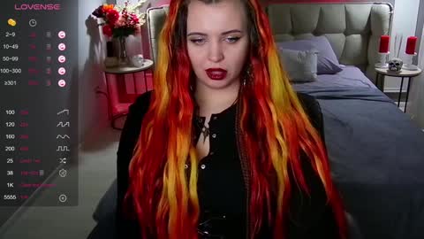 Snapshot of maya_mils chatting on 01-25-25, 07:38 Maya Mils online show from 01-25-25, 07:38